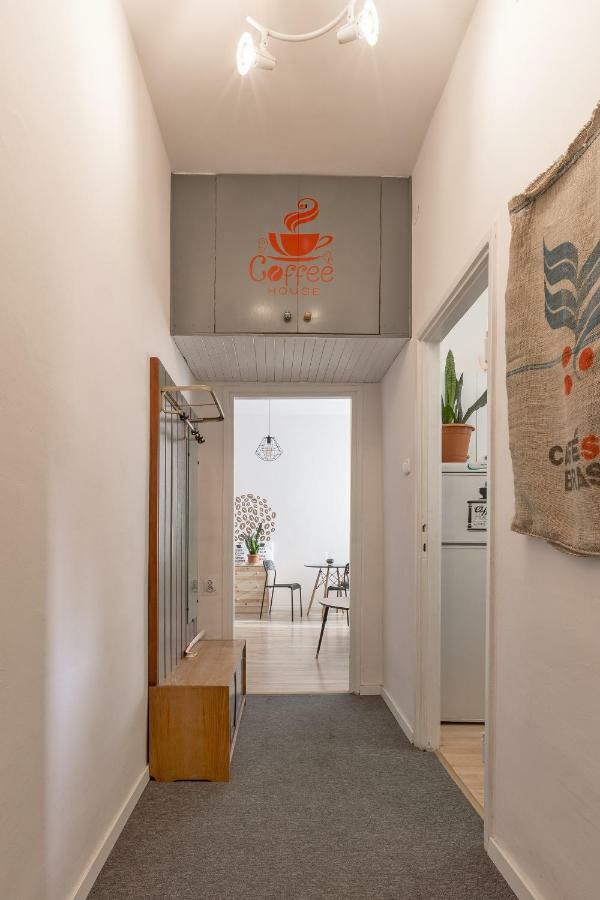 Oa - Apartament 50M Od Rynku - Old Market Square Apartment วรอตซวาฟ ภายนอก รูปภาพ