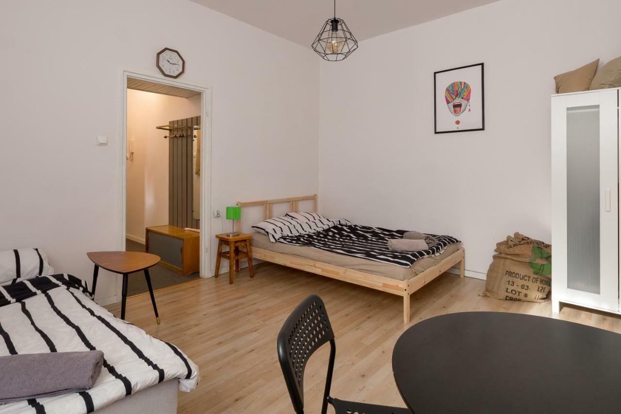 Oa - Apartament 50M Od Rynku - Old Market Square Apartment วรอตซวาฟ ภายนอก รูปภาพ