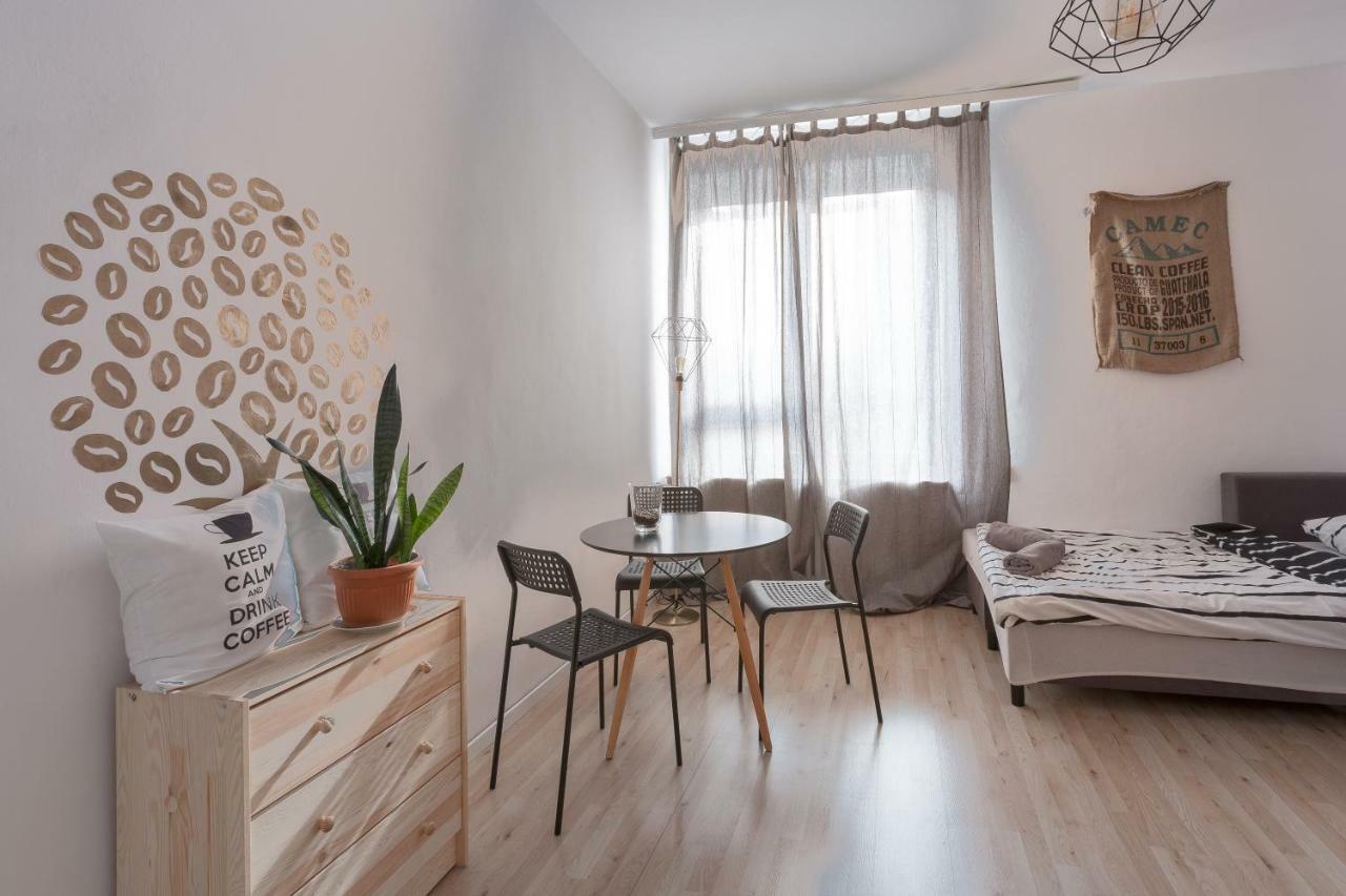 Oa - Apartament 50M Od Rynku - Old Market Square Apartment วรอตซวาฟ ภายนอก รูปภาพ